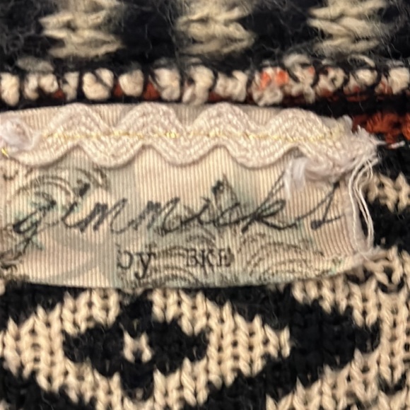 BKE Open Sweater - Picture 5 of 7